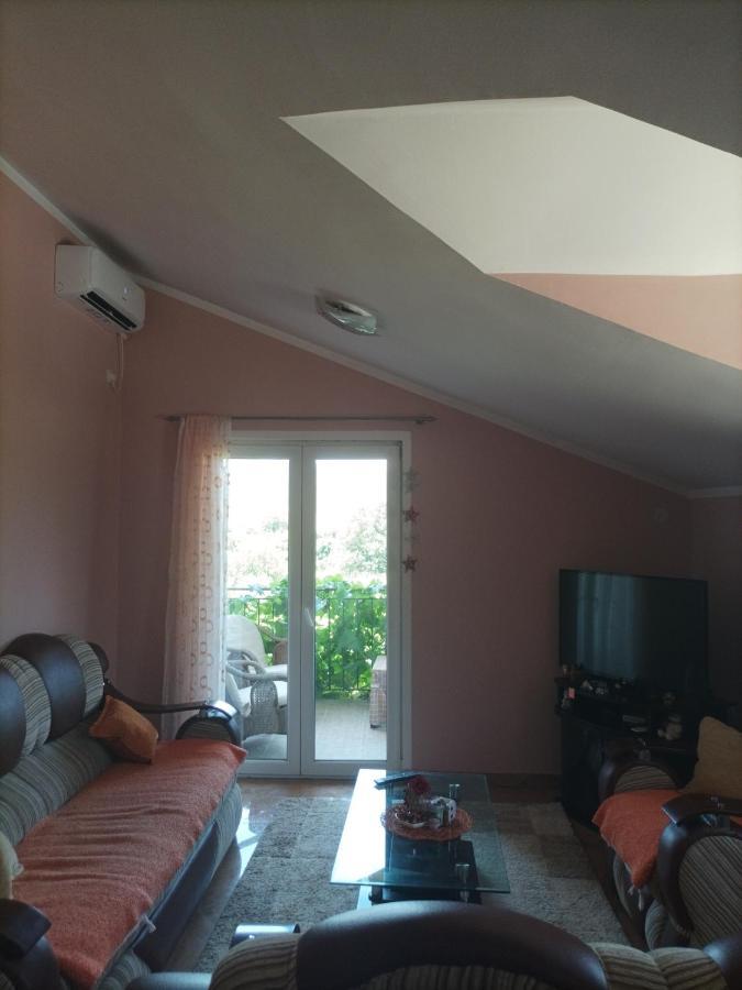 Apartman Balsa Kotor Luaran gambar